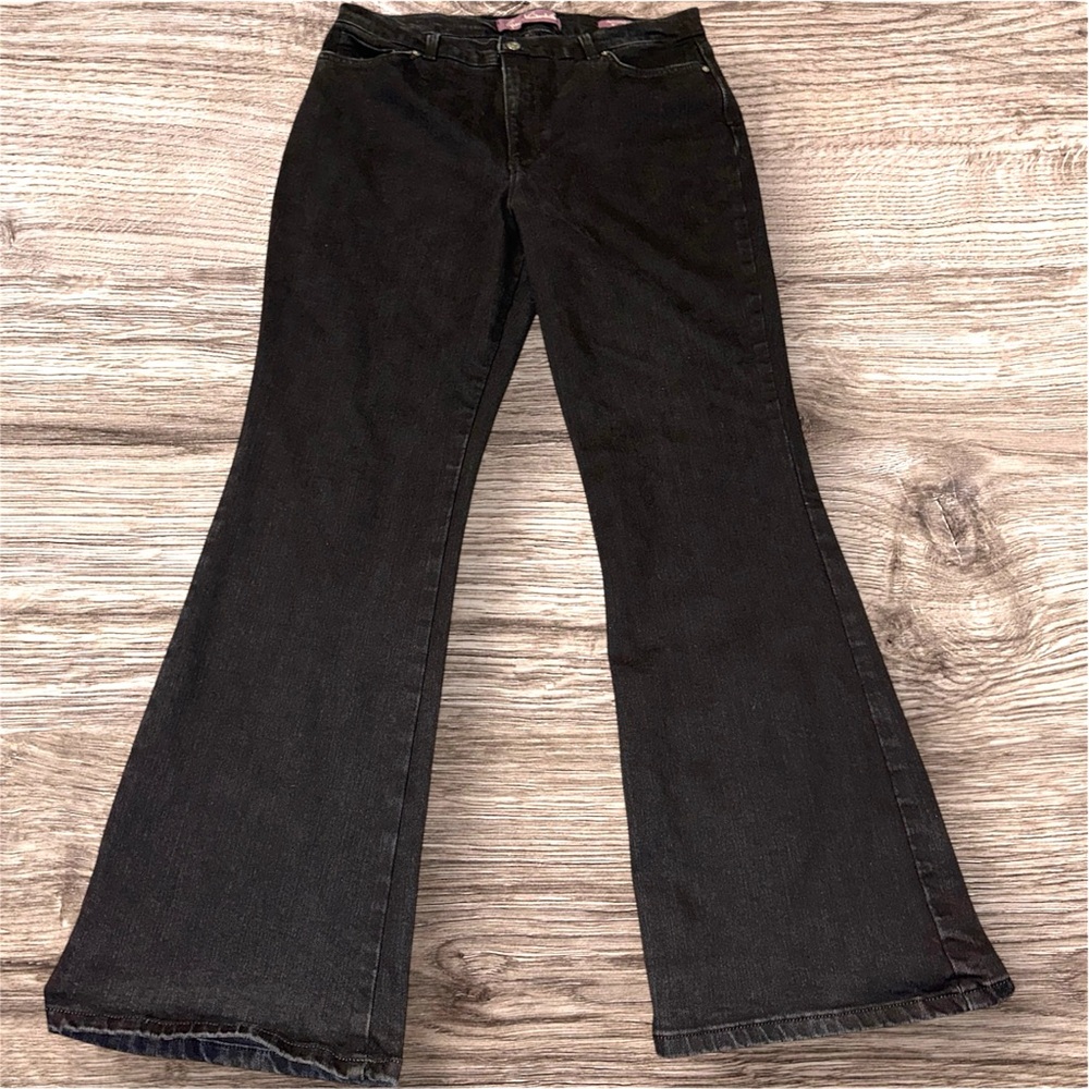 Gloria Vanderbilt Amanda Bootcut Black Jean Sz 14 Average Classic Rise EUC